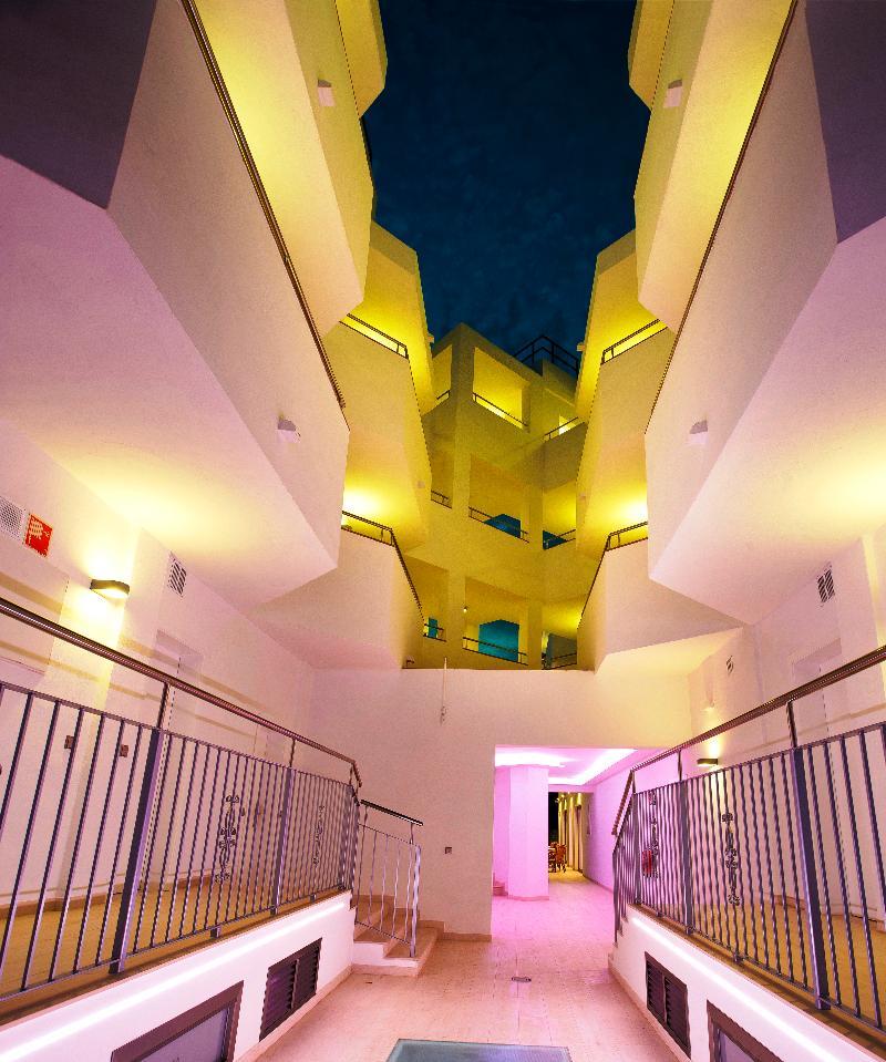 My Way Luxury Ibiza Studio - Ab Group Плая ден Боса Екстериор снимка