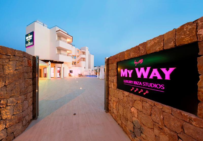 My Way Luxury Ibiza Studio - Ab Group Плая ден Боса Екстериор снимка